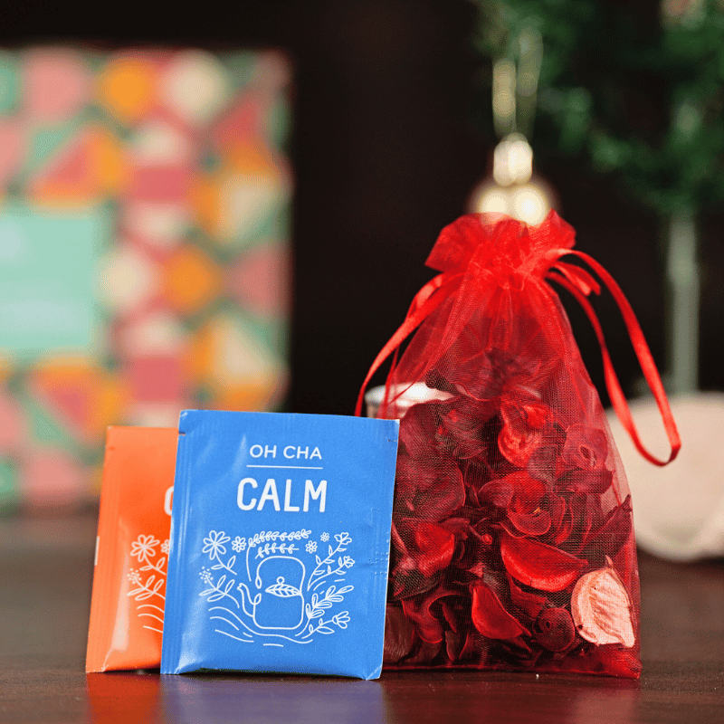 Nuts & Delights New Years Gift Box