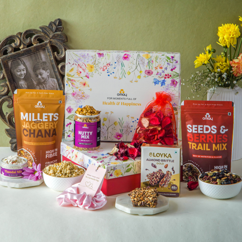 Sister’s Treat Rakhi Gift Hamper
