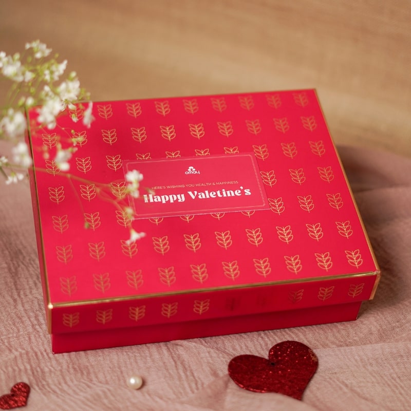 Snack & Snuggle Vday Gift Box